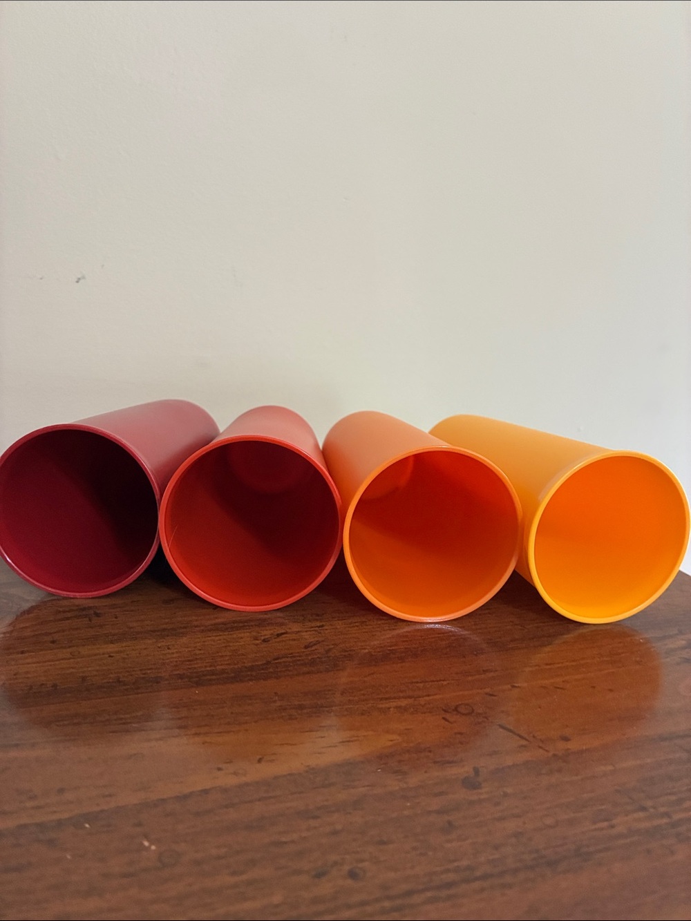 Tupperware - Pitcher and cups set - Picture 8 of 11